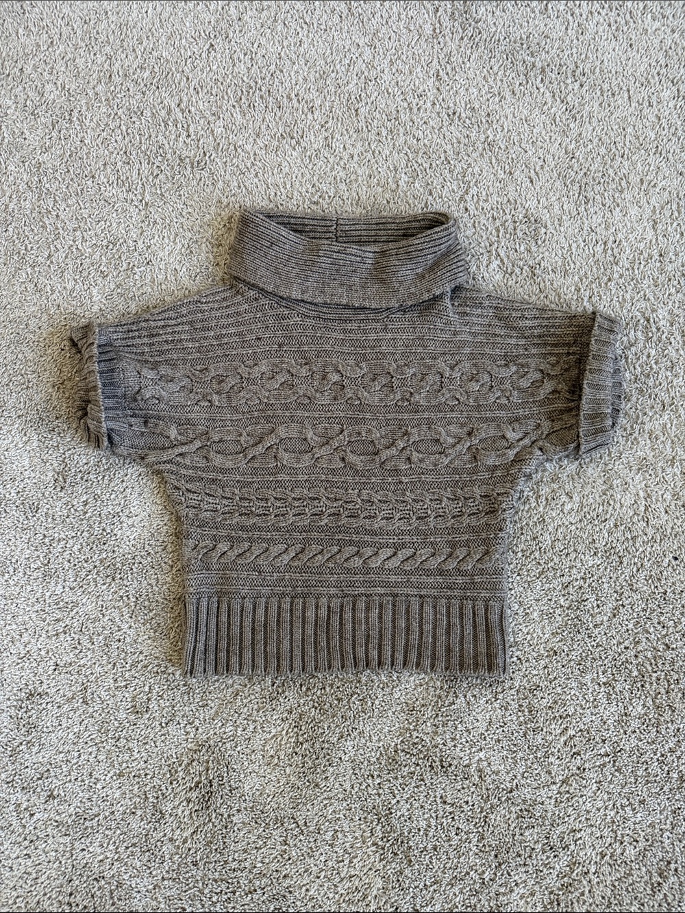 Nine West Short-Sleeve Cable Knit Turtleneck Sweater Brown - Size Medium